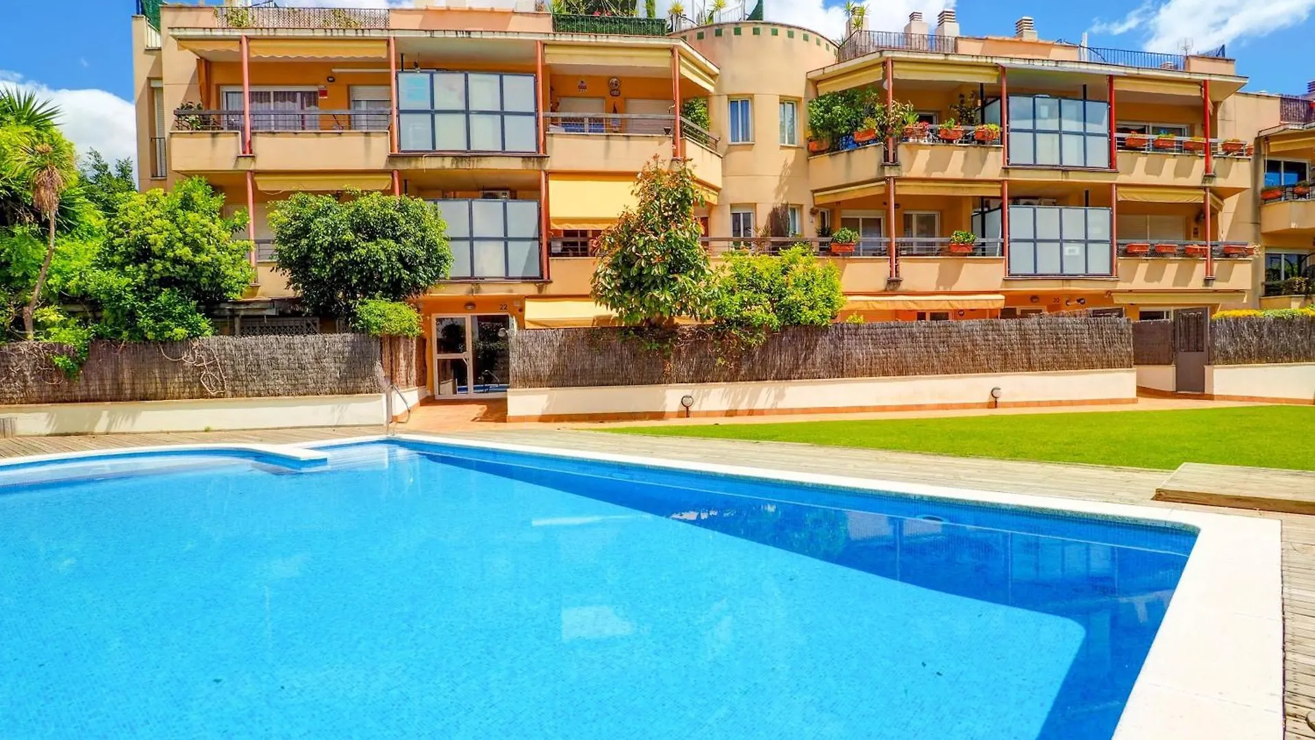 Megan Apartment By Hello Homes Sitges 0*,  Espanha